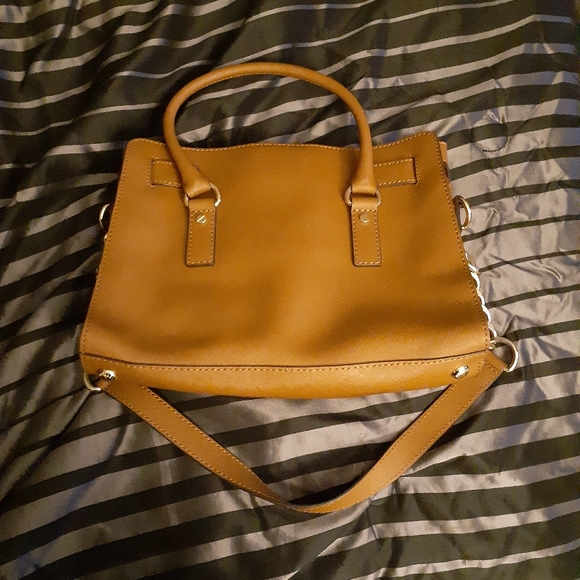 Michael Kors Hand Bag and Wallet - Picture 4 of 4